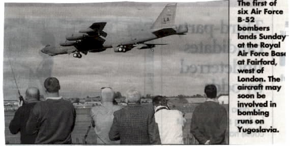 B52.jpg (35853 bytes)